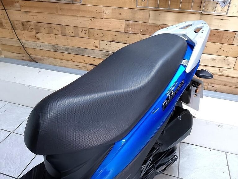 Suzuki Address 110 113  Moped 