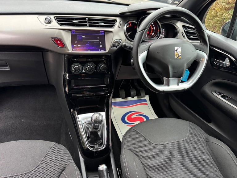 2017 DS Automobiles DS 3 1.2 PureTech Chic Euro 6 3dr HATCHBACK Petrol Manual
