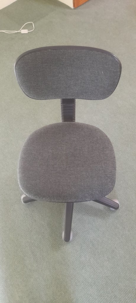 image for Swivel desk chair.