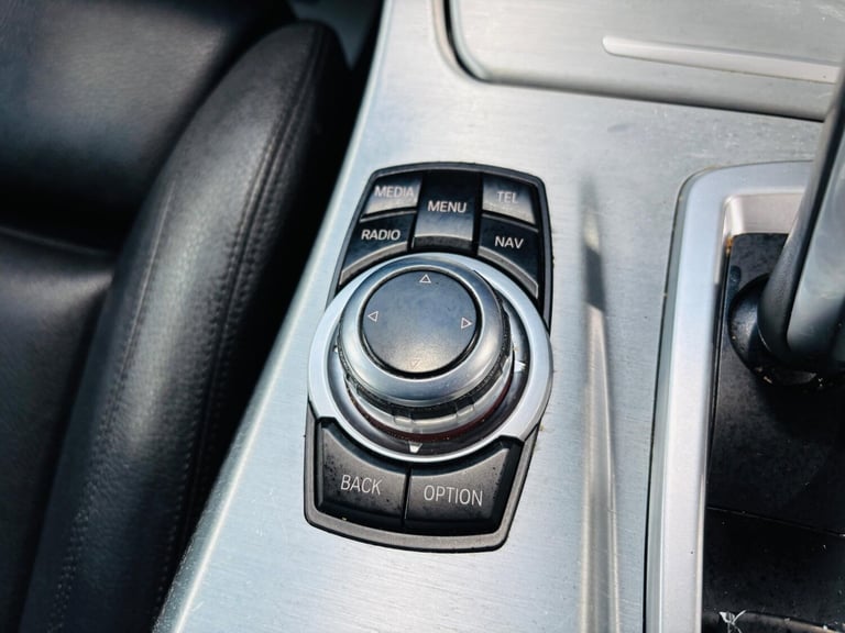 2014 BMW 5 Series 2.0 520d M Sport Touring Auto Euro 6 (s/s) 5dr ESTATE Diesel Automatic