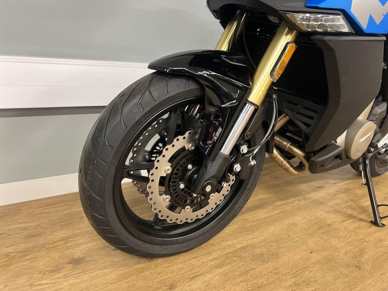 2025 Cf Moto Mt 650MT Petrol blue 6 Speed