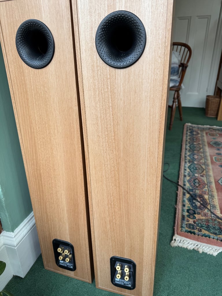 Bowers & Wilkins Speakers
