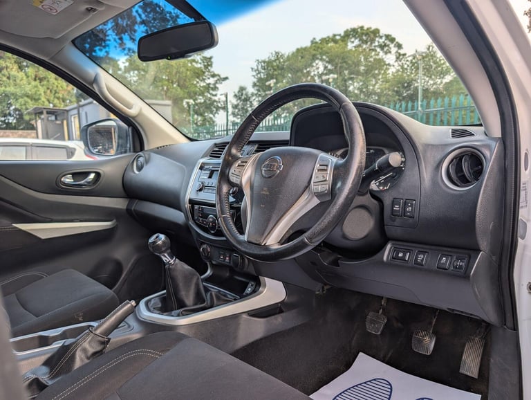  Nissan Navara 2.3 dCi Acenta+ 4WD Euro 6 (s/s) 4dr Diesel Manual
