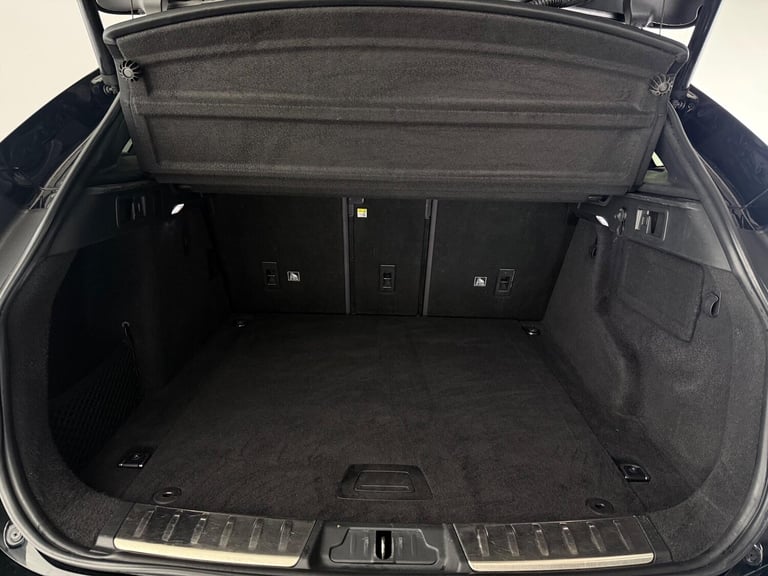 2019 Jaguar F-Pace 2.0 P250i Portfolio Auto AWD Euro 6 (s/s) 5dr ESTATE Petrol Automatic