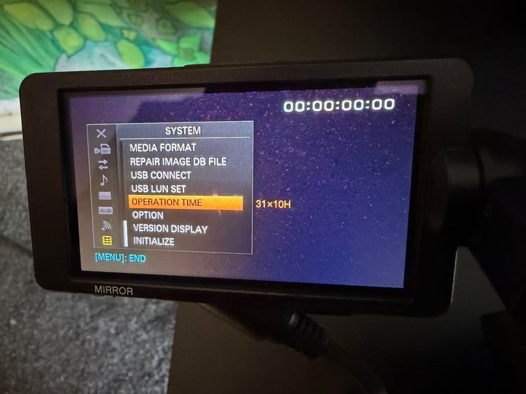 Sony PXW-FS5 Mark II – 310 hours – SmallRig cage + 2 batteries