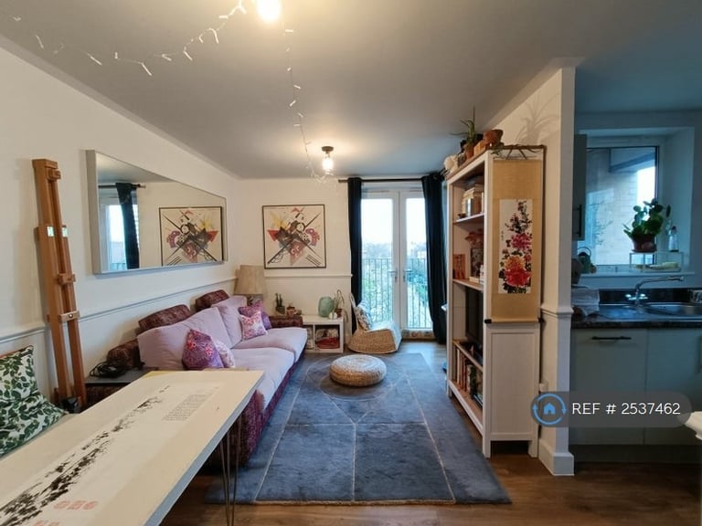 2 bedroom flat in Durant Street, London, E2 (2 bed) (#2537462)