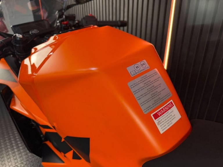 2024 KTM RC 390 390 X-Ring Euro 5