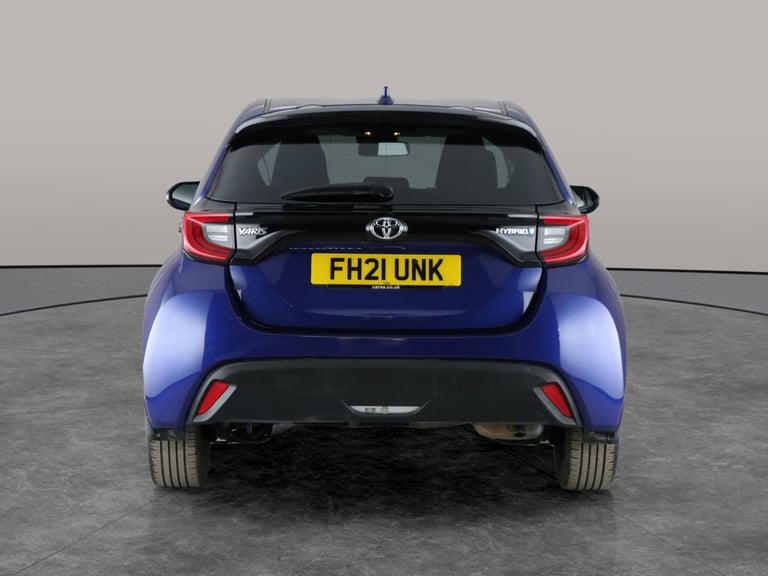 2021 Toyota Yaris 1.5 VVT-h Design Hatchback 5dr Petrol Hybrid E-CVT Euro 6 (s/s) (116 ps) -  Hat...