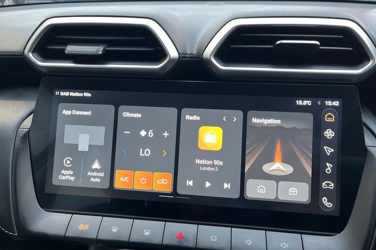 2024 MG MG ZS 1.5 Hybrid+ Trophy 5dr Auto HATCHBACK PETROL/ELECTRIC Automatic