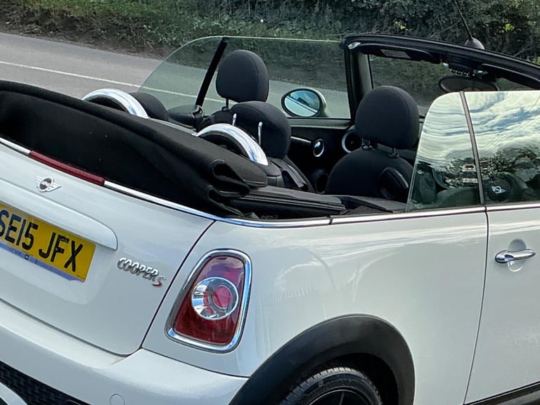2015 MINI Convertible 1.6 Cooper S 2dr CONVERTIBLE PETROL Manual