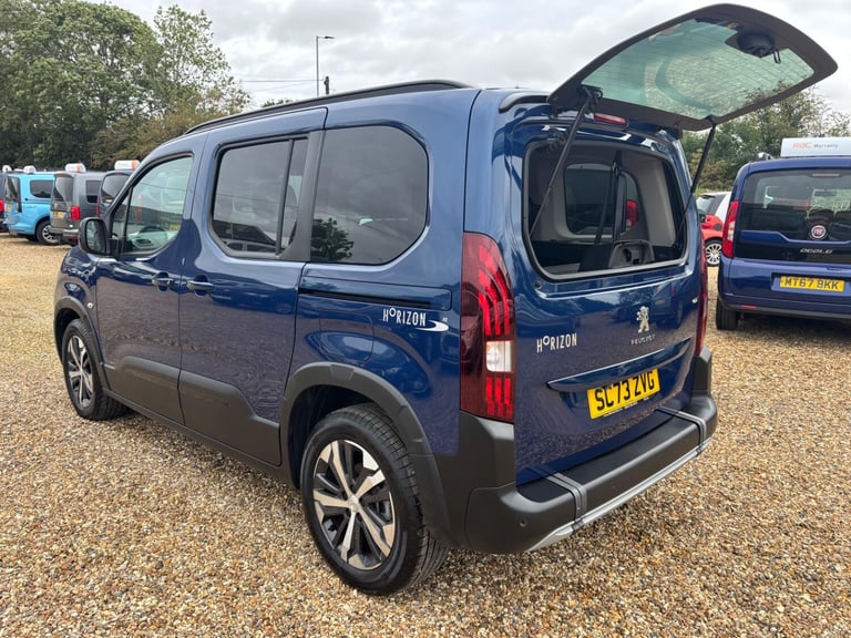 PEUGEOT RIFTER WAV WHEELCHAIR ACCESSIBLE VEHICLE AUTOMATIC 1.5 BlueHDi Allure