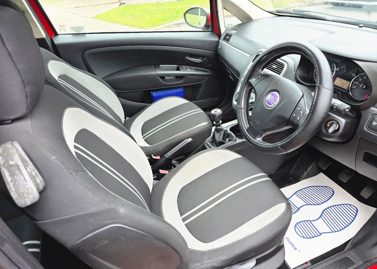 Fiat, GRANDE PUNTO, Hatchback, 2009, Manual, 1368 (cc), 3 doors