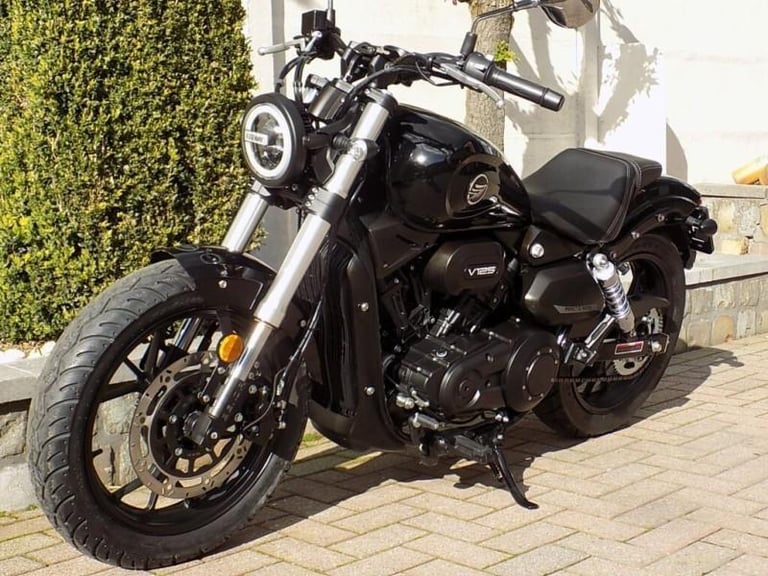 2025 Keeway RK V125 C E5+