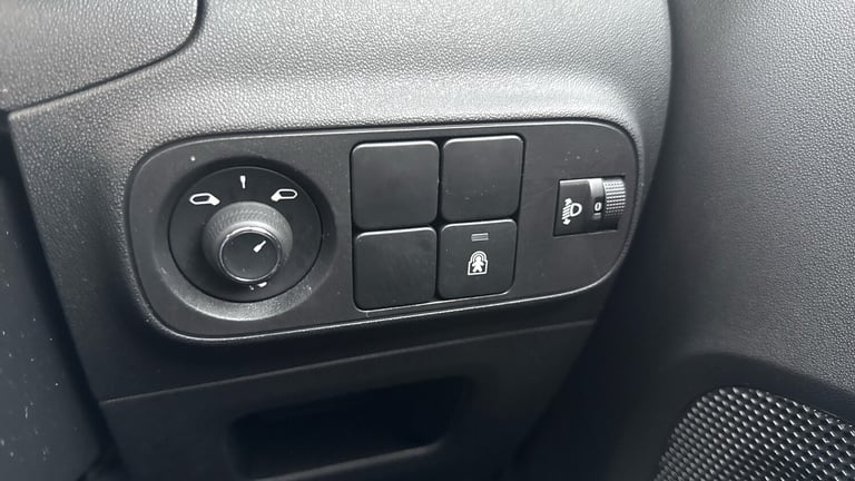 2022 Citroen C3 1.2 PureTech C-Series Edition Hatchback 5dr Petrol Manual Euro 6 (s/s) (83  Hatch...