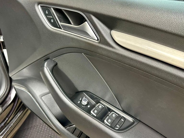  Audi S3 2.0 TFSI Black Edition Sportback 5dr Petrol S Tronic quattro Euro 6 (s/s) ( Petrol Autom...