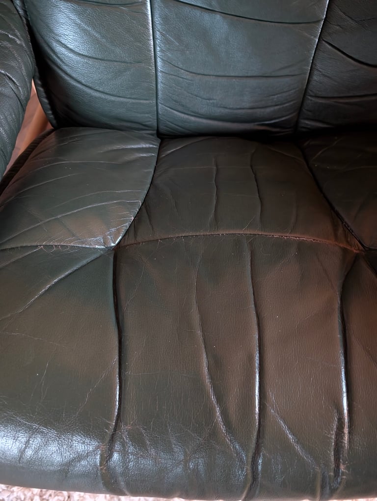 Ekrones Stressless Dark Green Recliner Chair
