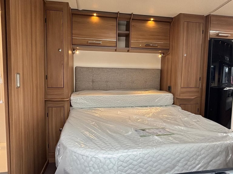 2017 BAILEY PEGASUS BRINDISI, 4 BERTH WITH ISLAND BED, NEW MATTRESS