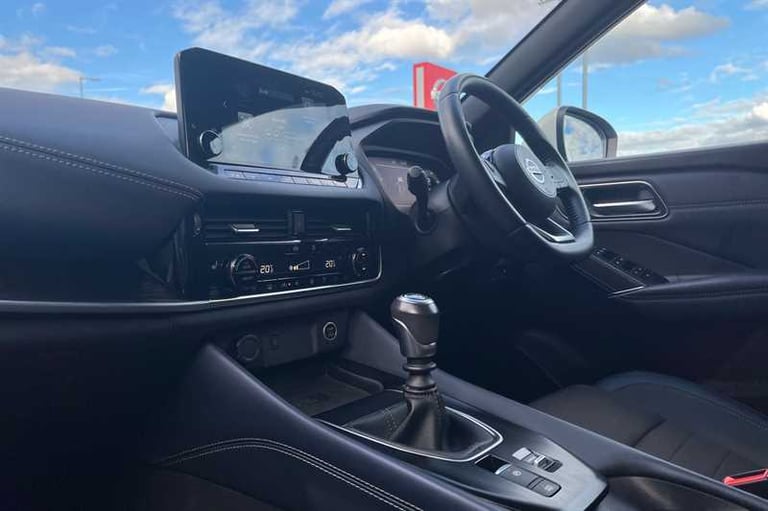 2022 Nissan Qashqai 1.3 DIG-T MH TEKNA 5DR Hatchback Petrol Manual