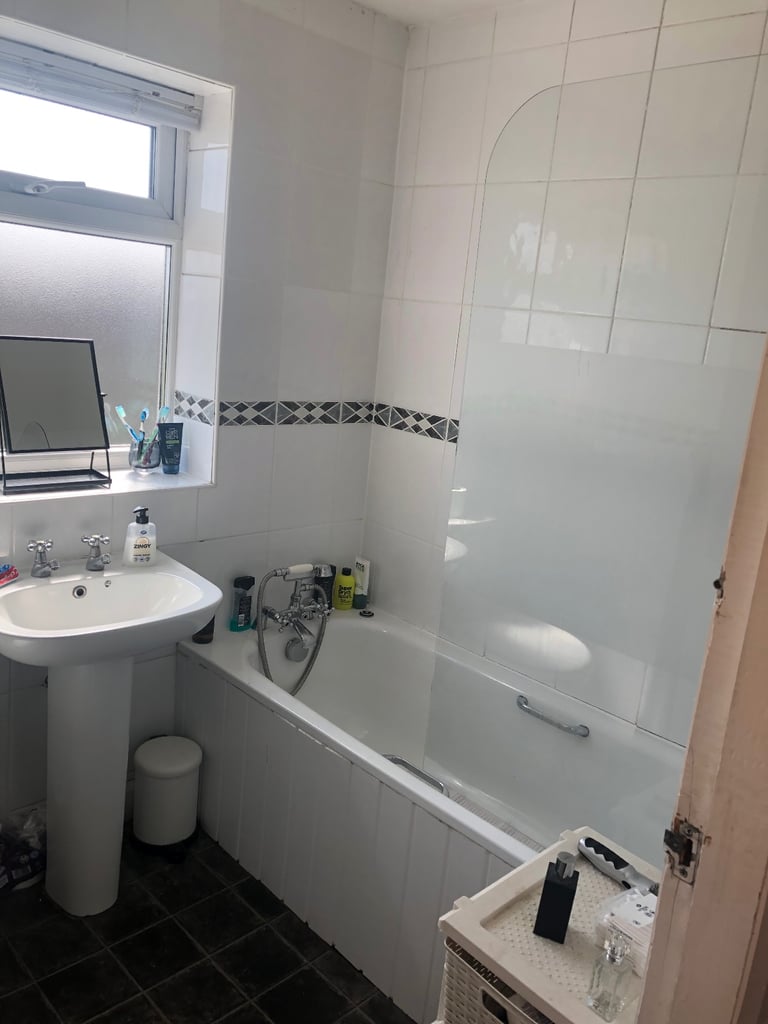 Stunning 3 bed semi 