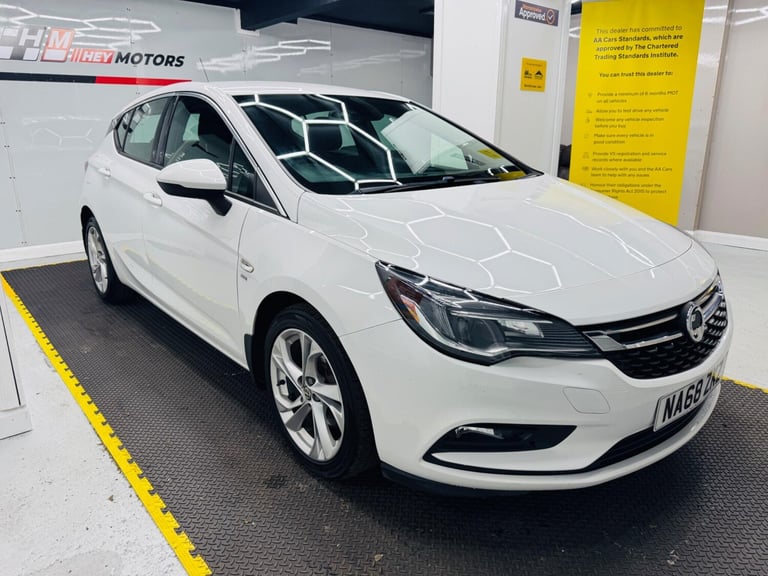 2018 Vauxhall Astra 1.6 CDTi BlueInjection SRi Euro 6 (s/s) 5dr HATCHBACK Diesel Manual