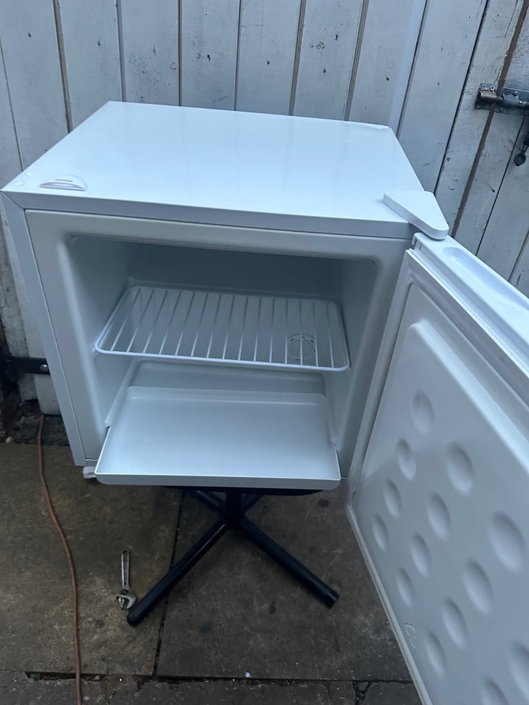 Table freezer 