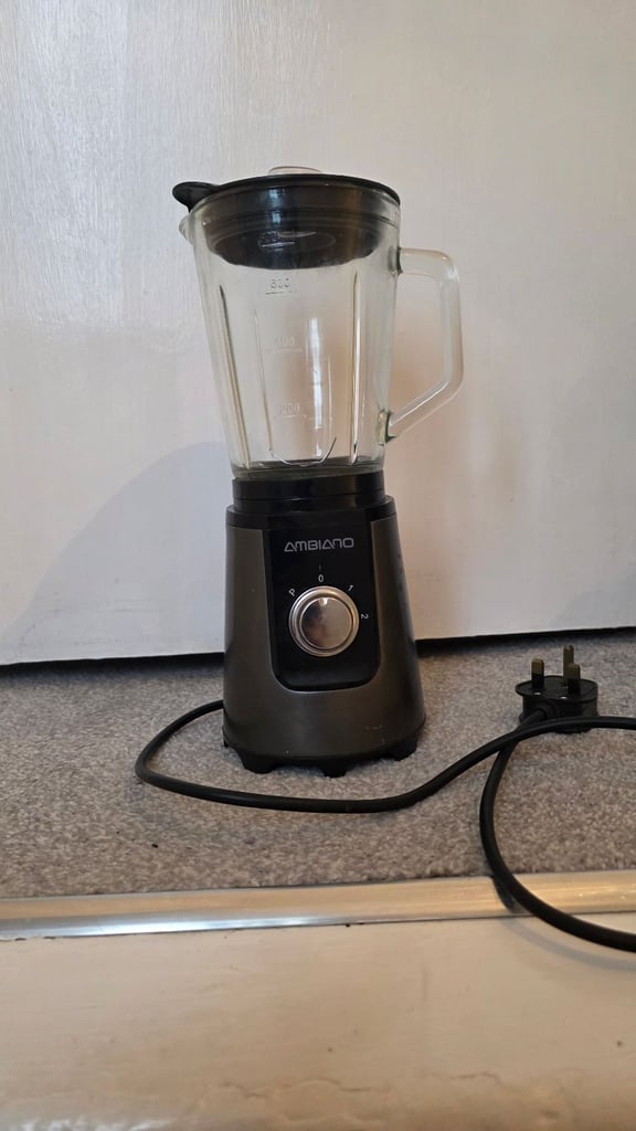 Small Kitchen Blender