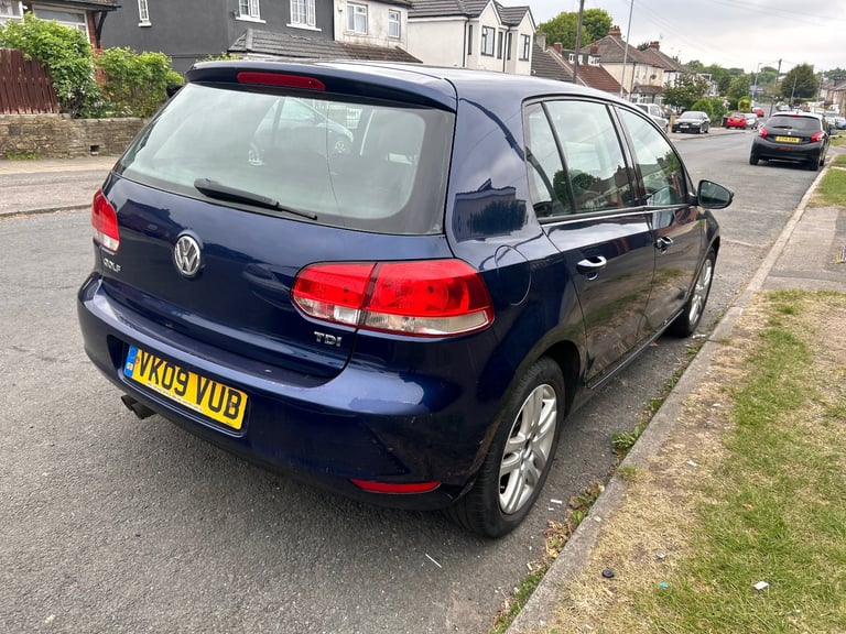 Cheap Volkswagen, GOLF, Hatchback, 2009, Manual, 1968 (cc),5 doors for sale in Bradford, West Yorkshire