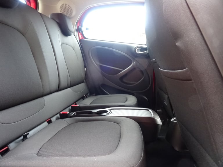 2018 smart forfour 0.9 Turbo Passion 5dr Automatic **LOW MILEAGE*ONLY 12000 MILES FROM NEW** HATC...