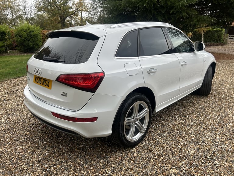 AUDI Q5 2.0 TDI S line Plus 2016