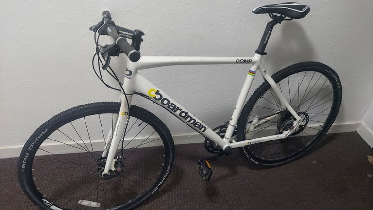 image for Boardman hybrid bike to suit 5'6&quot; to 5'10&quot;