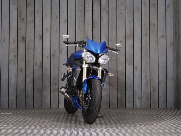 2013 13 TRIUMPH STREET TRIPLE 675 675 NAKED PETROL MANUAL O RING (106 PS)