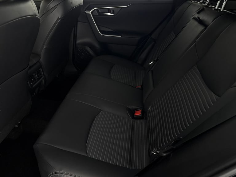 2021 Toyota RAV4 2.5 VVT-i Hybrid Black Edition 5dr CVT 2WD ESTATE PETROL/ELECTRIC Automatic