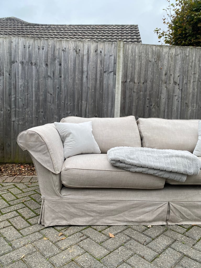 Multiyork Sofa and Armchair.