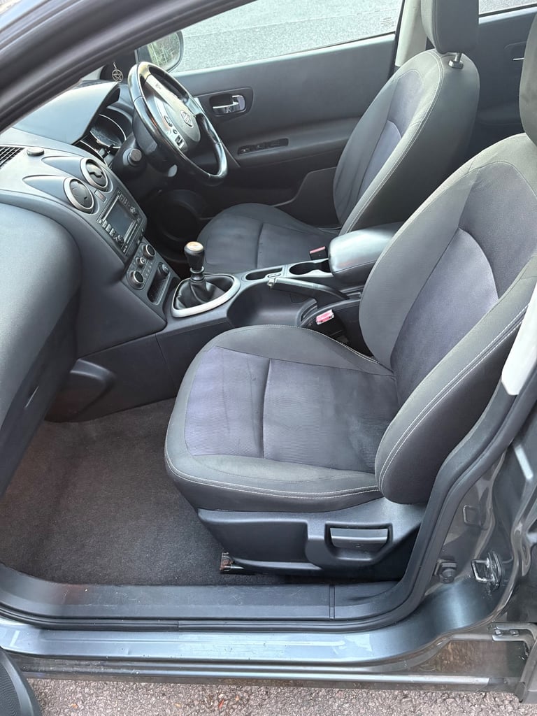 Nissan Qashqai N-TEC + DCI