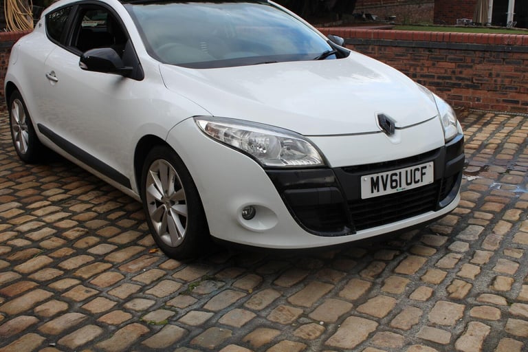 2011 Renault Megane 1.6 16V I-Music Euro 5 3dr COUPE Petrol Manual