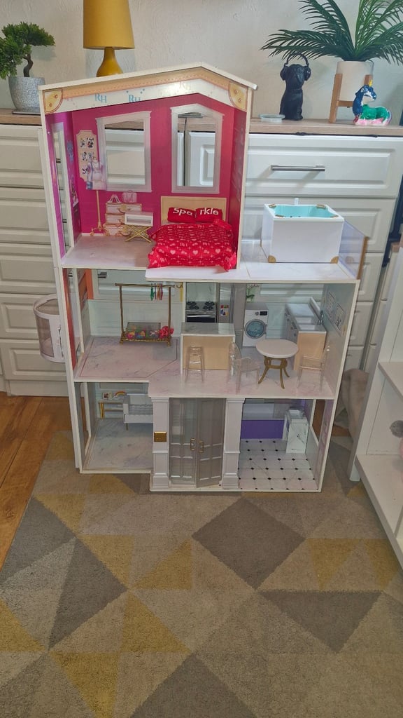 image for Rainbow high dolls house