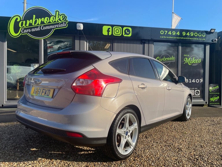 2011 Ford Focus 1.6 Edge 5dr HATCHBACK Petrol Manual