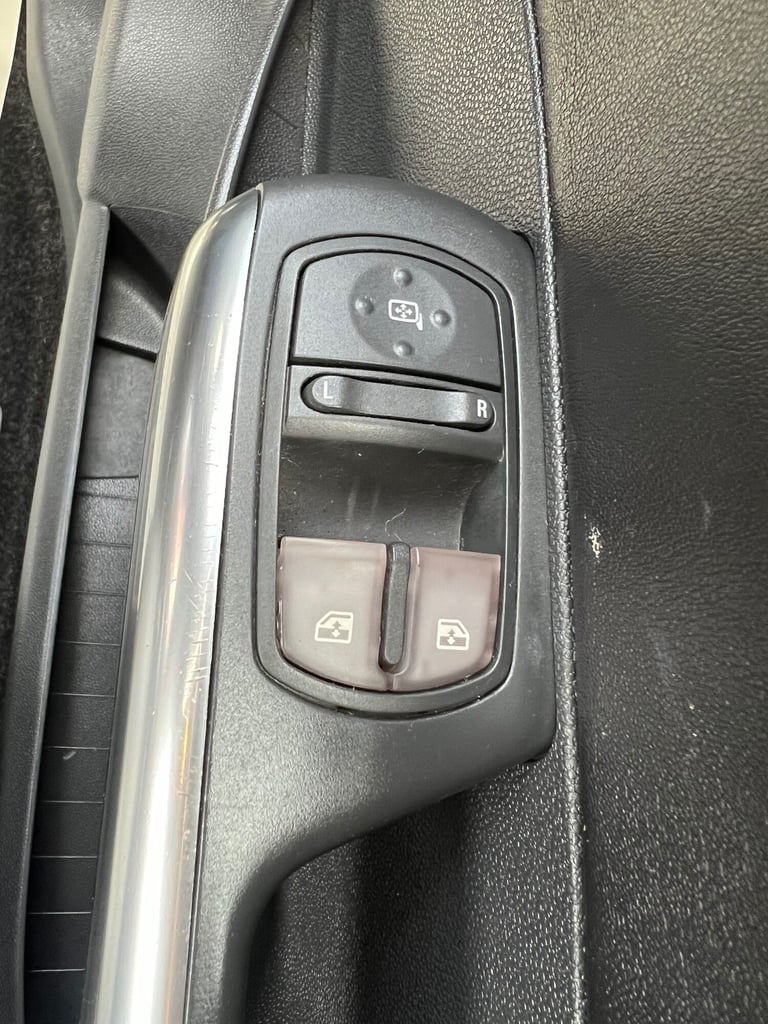 2014 Vauxhall Corsa 1.6T VXR 3dr HATCHBACK Petrol Manual