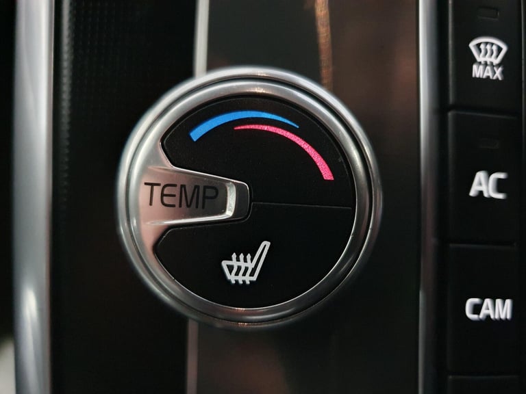 2016 Volvo XC60 2.4 D4 R-Design Lux Nav Auto AWD Euro 6 (s/s) 5dr ESTATE Diesel Automatic