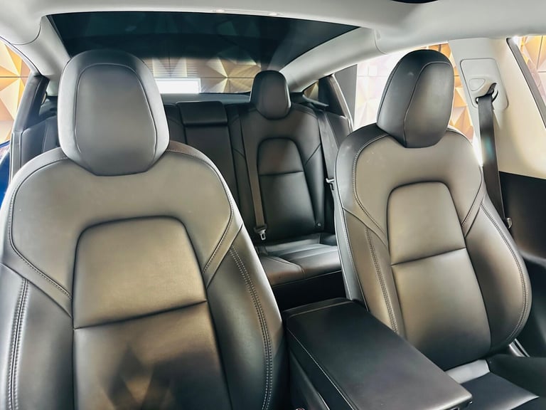 2019 Tesla Model 3 Standard Plus 4dr Auto SALOON ELECTRIC Automatic