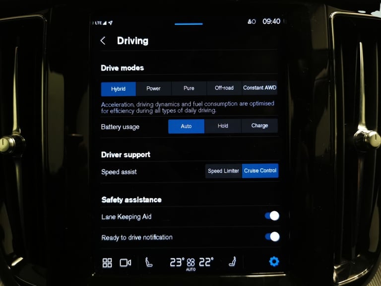 2022 Volvo XC60 2.0h T6 Recharge 11.6kWh R-Design SUV 5dr Petrol Plug-in Hybrid Auto AWD Eu Suv P...