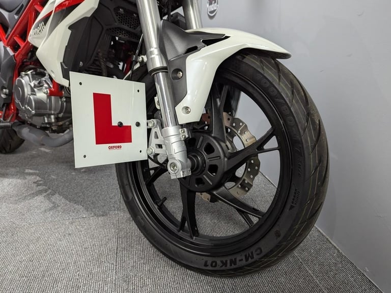 2025 (75) Benelli BN125 in White