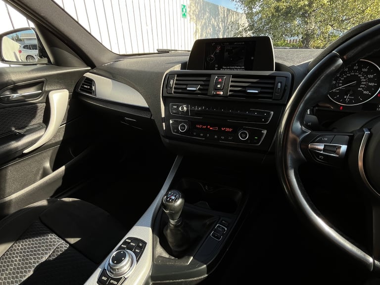 BMW, 1 SERIES, Hatchback, 2014, Manual, 1995 (cc), 5 doors