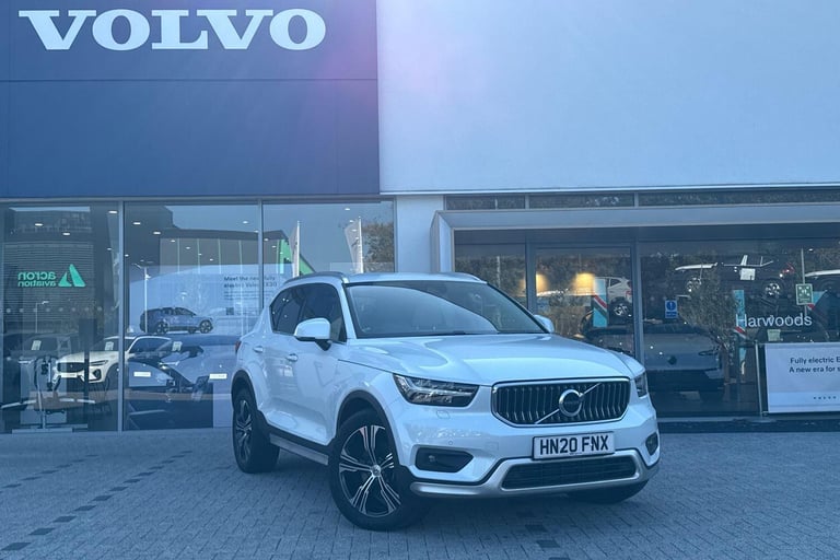 image for 2020 Volvo XC40 2.0 T5 Inscription Pro SUV 5dr Petrol Auto AWD Euro 6 (s/s) (247 ps) ESTATE Petro...