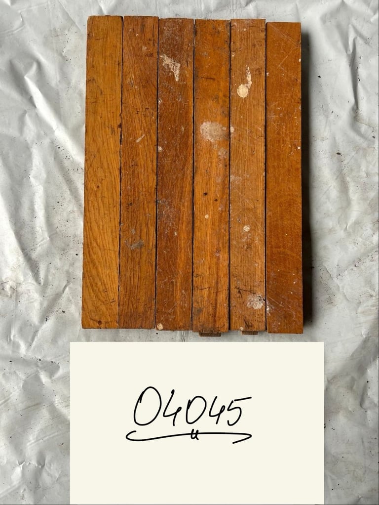 image for 🌿 O4045 — Reclaimed Oak Parquet Flooring (40 x 4,5  cm) @wood_job_uk