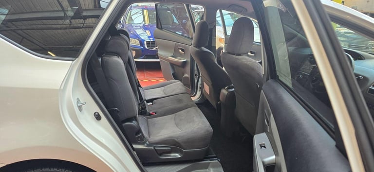 2011 Toyota Prius+ 7 SEATS +MODELESTA BODY KIT+AUTO ANDROID  Petrol/Electric Hybrid Automatic