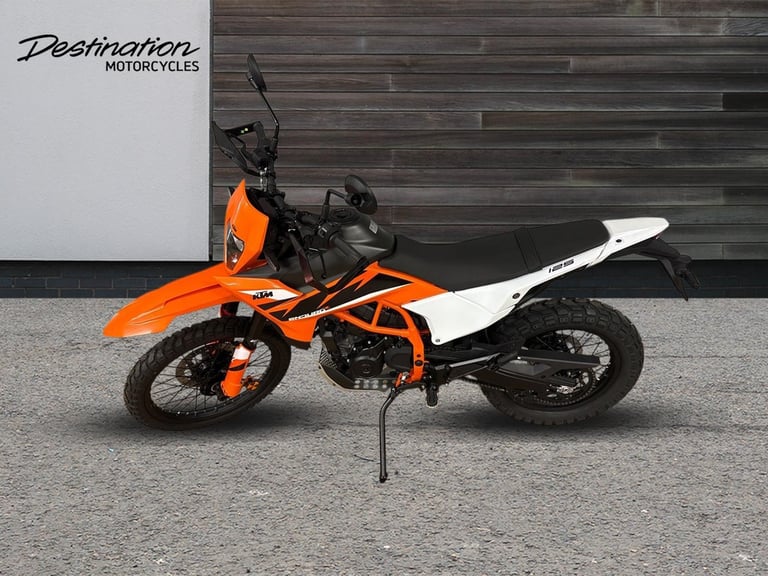 2025 KTM Street 125 ENDURO R orange Manual