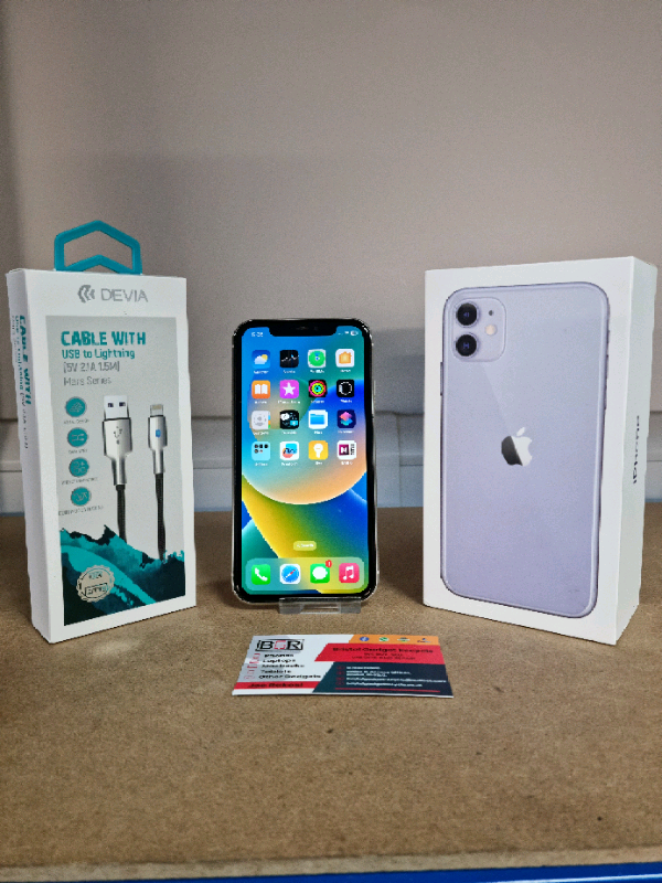 Excellent Condition iPhone 11 White 64GB + Boxed + Warranty
