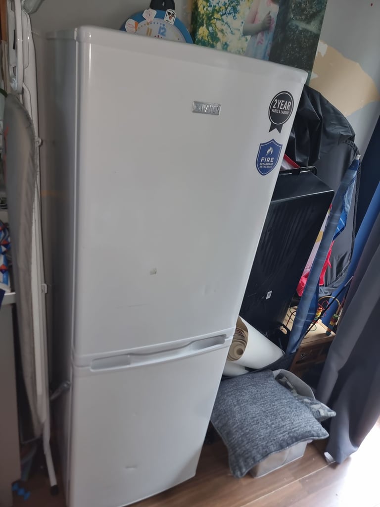 image for 5 foot fridge freezer 