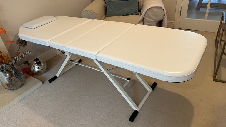 Portable Tri-fold Massage Bed Foldable Beauty Couch Tattoo Salon Therapy Bed